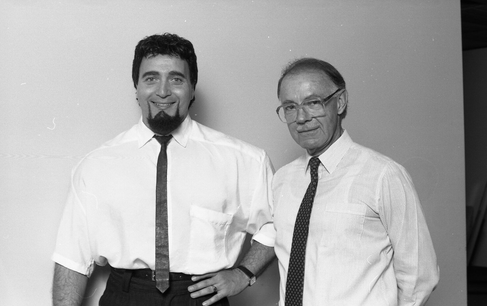 Professor Ron Laura with Professor Ken Dutton, the University of ...