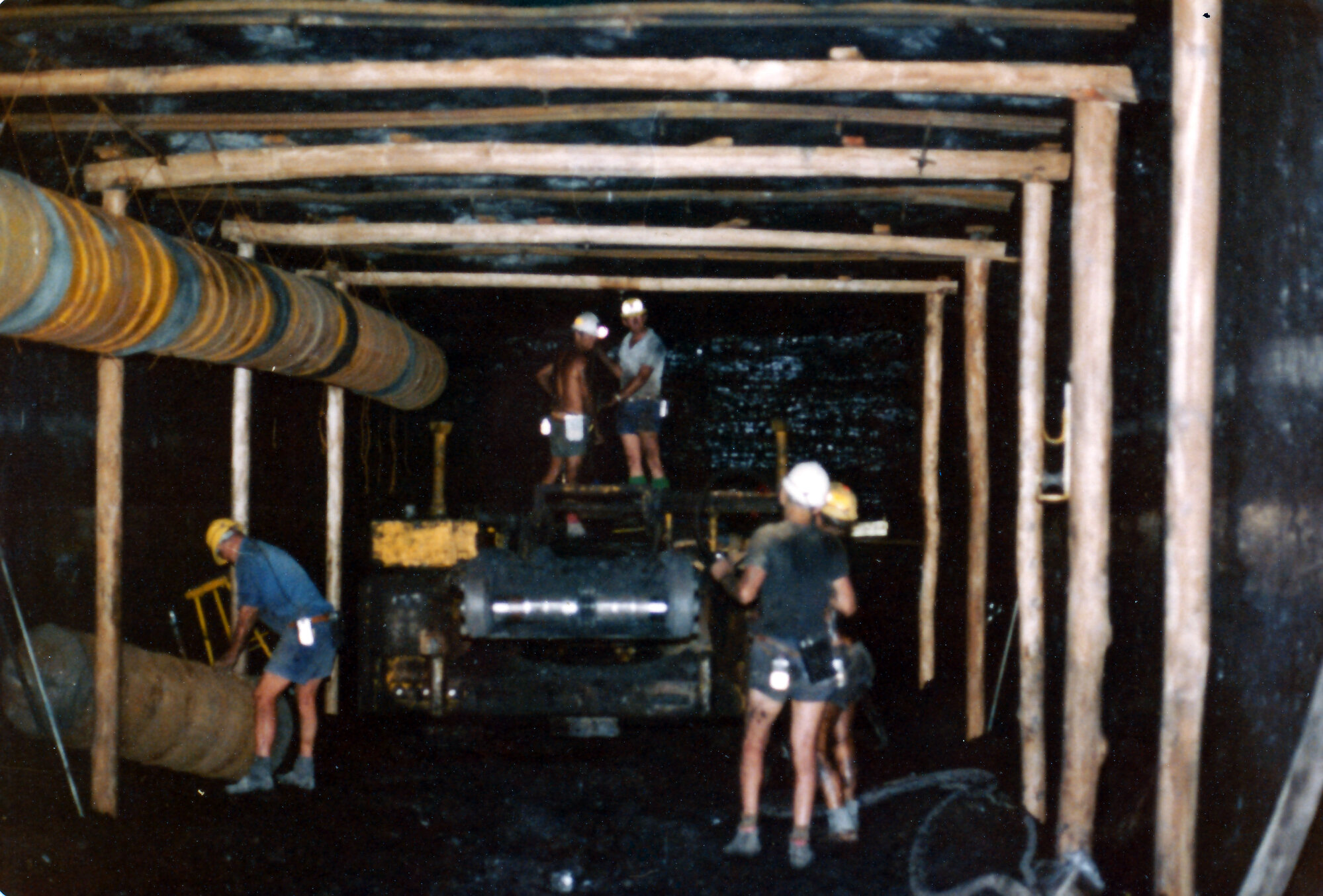 Mineworkers underground, Wambo Colliery, Warkworth, NSW, 1979 | Living ...
