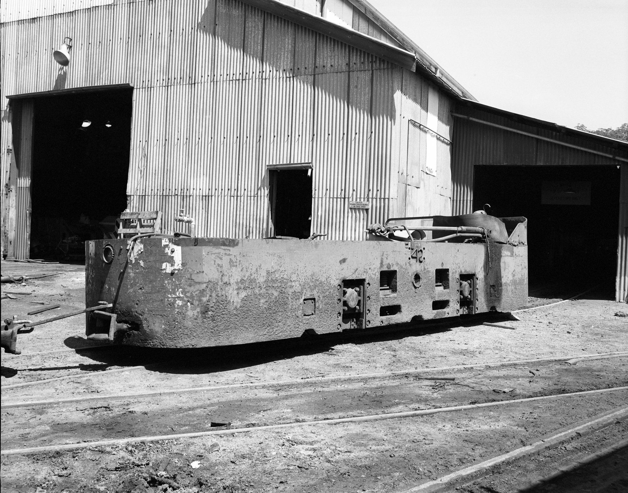 Trolley wire loco system, scenes of locos on bin at surface, loco ex ...