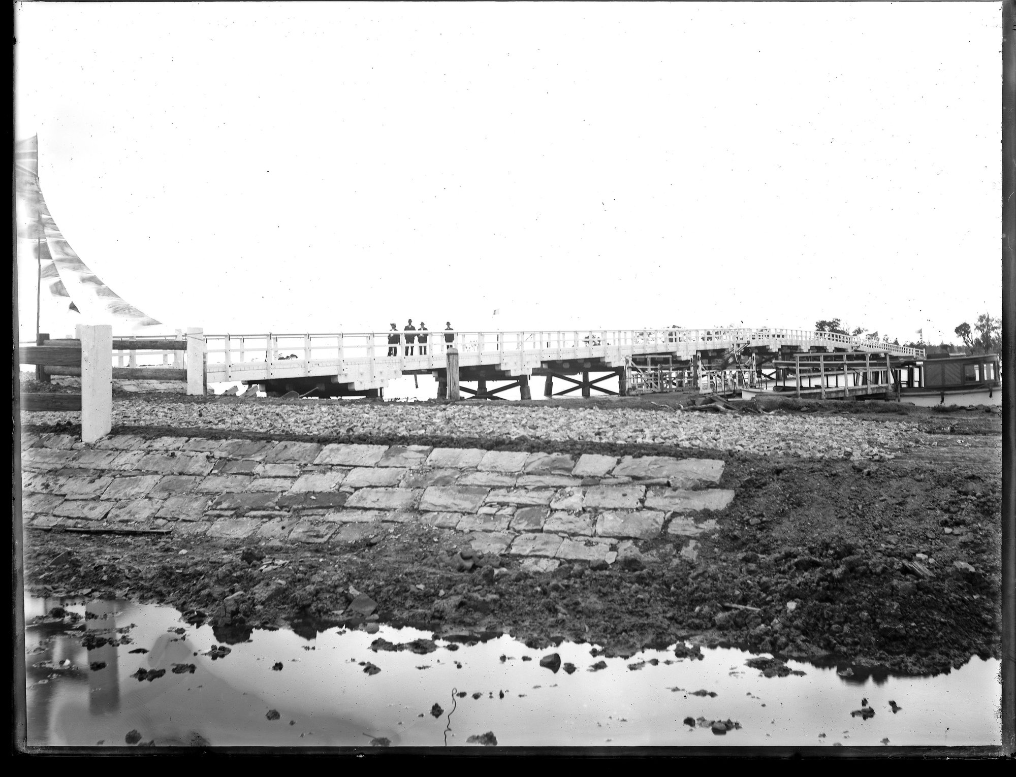 Ash Island Bridge, Hexham, NSW, 7 April 1909 Living Histories