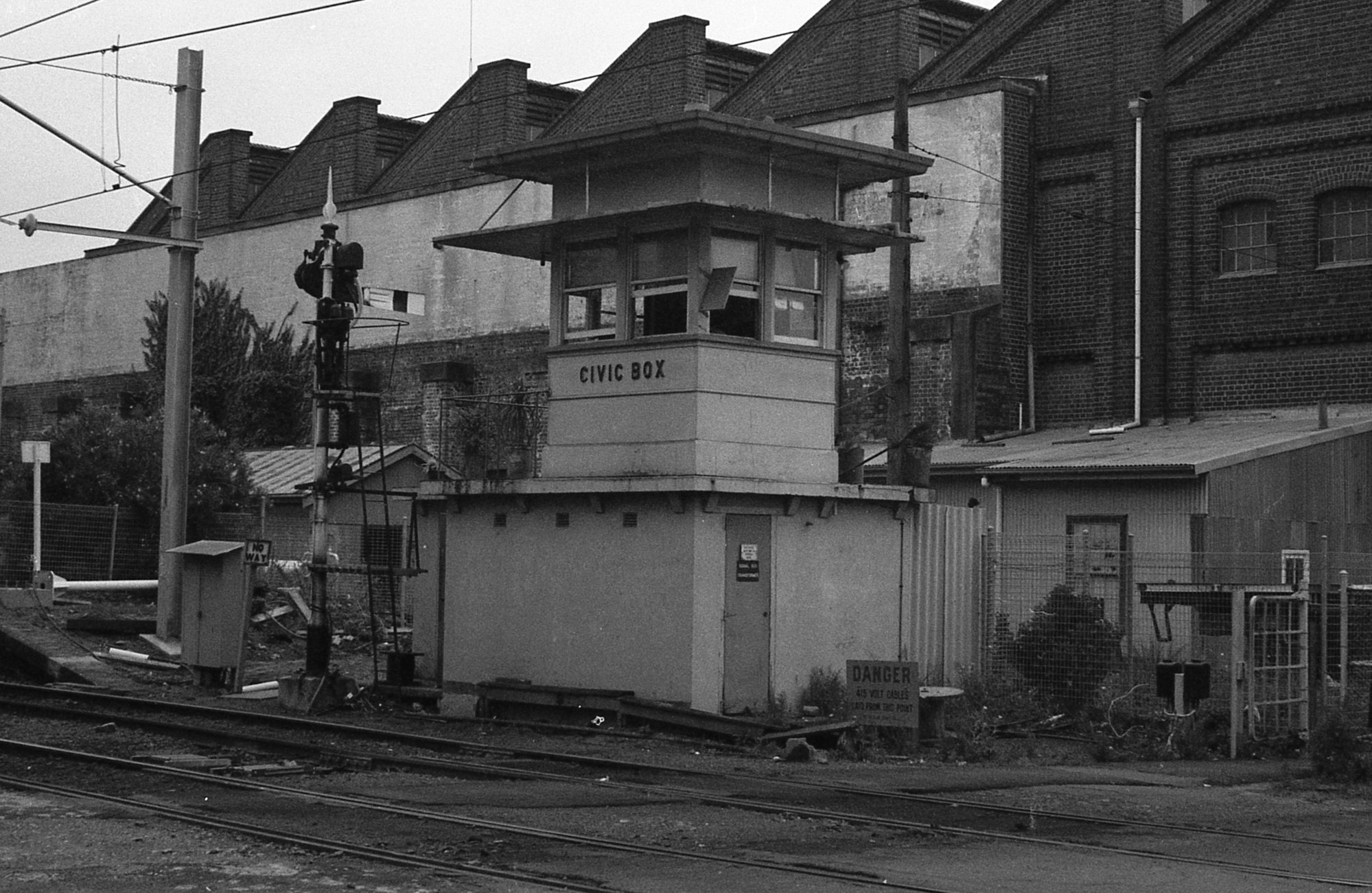 Civic Signal Box just prior to electrification, Newcastle, NSW | Living ...