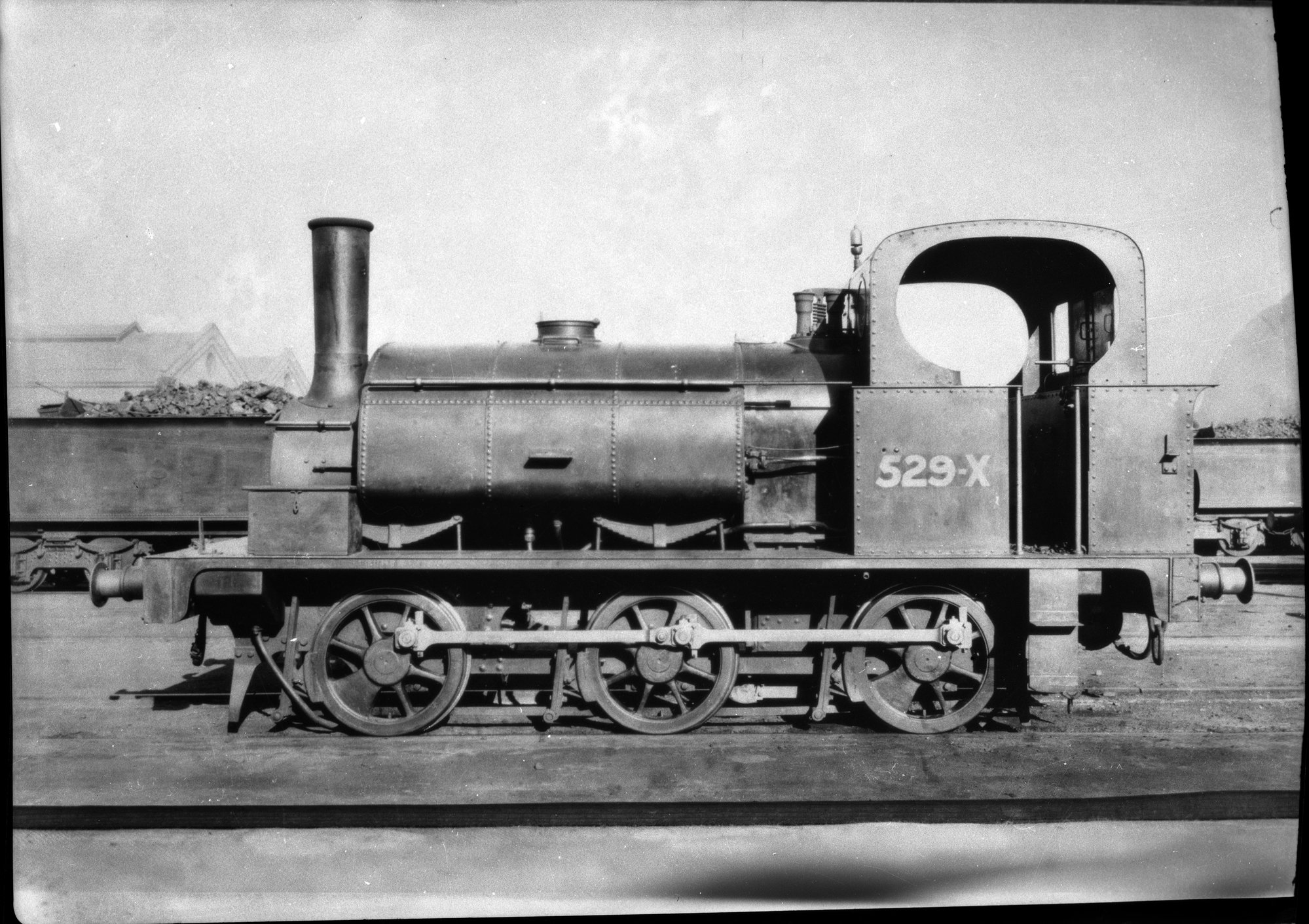 NSWGR 0-6-0ST locomotive, no. 529x, 