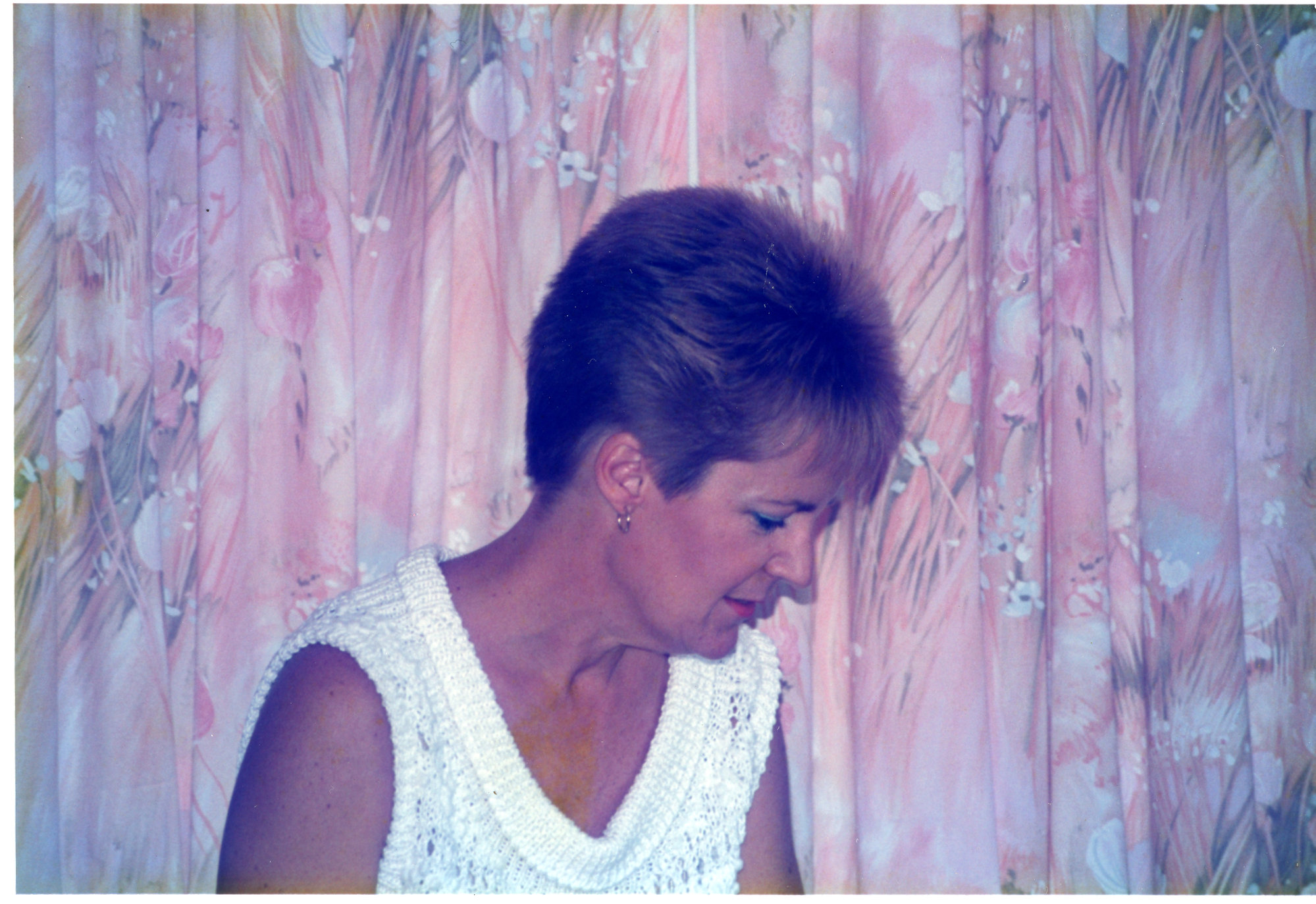 Ann Sutherland (Dr Sutherland's wife); Ward 1 Annexe; Christmas Day ...