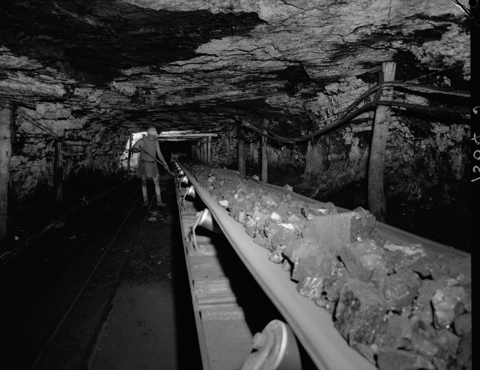 Aberdare Central Colliery, miner underground, Kitchener, NSW, 1959 ...