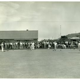 Unidentified bowlers  -  Newcastle Bowling Club, Newcastle, NSW, [n.d.]