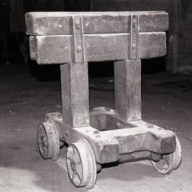 Small upright trolley for Oregon, Pender Brothers, West Maitland, NSW, April 1981