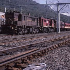 48161 and 48147 on empty carriages, Thirroul, NSW, 13 December 1985