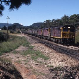 8047 and two 80 Classes, coal train, Marrangaroo, NSW, 25 January 1988