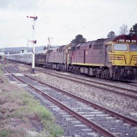8038 and 8014, "Indian Pacific", Wallerawang, NSW, 9 December 1989