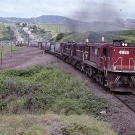 4855, 4870 and 48 Class, gravel train, Bombo, NSW, January 1990