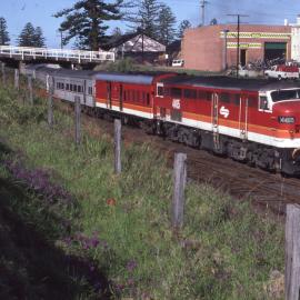 4465, "South Coast Daylight Express", Kiama, NSW, January 1990