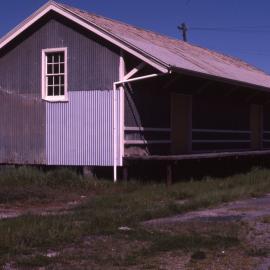 Goods shed, Coolamon, NSW, 10 May 1985