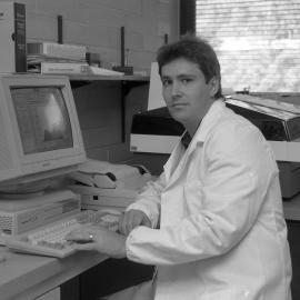 Alistair Simm (Faculty of Medicine), the University of Newcastle, Australia - 1992