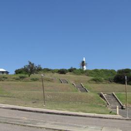 The Obelisk, Wolfe St, The Hill, NSW, 23 February 2010