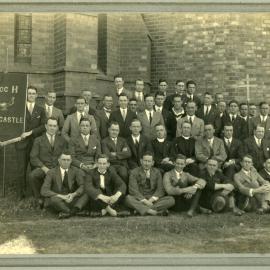 Group photo of TOC H Newcastle members