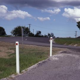 Entrance road, Shortland Wetlands, NSW, 1989-1994
