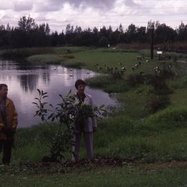 30,000th tree, Steve Wisniewiski, Cathy Tate and Graeme Lee, APS, (Australian Plants Society), Hunter Wetlands, Shortland, NSW, October 1999