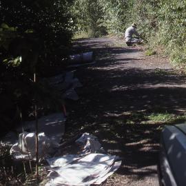 Laying cardboard and mulch, Hunter Wetlands, Shortland, NSW, 2002 