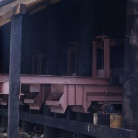 Feeder unit - stowage bins, Abermain No. 1 Colliery stowage, February 1957