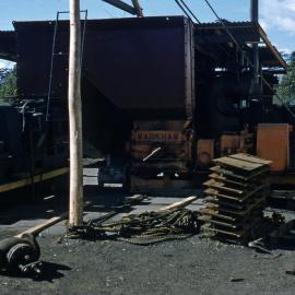 Markham stower on surface, Abermain No. 3 Colliery, NSW, August 1956