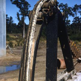 Cable anchor - equipment for lowering electrical cable underground through borehole, July 1956