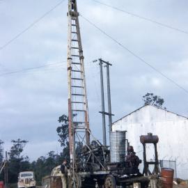 Drilling rig, stowage material borehole, April 1956