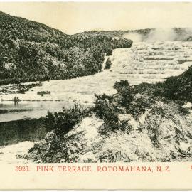 Pink Terrace, Rotomahana, NZ