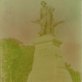 Robert Burns Statue