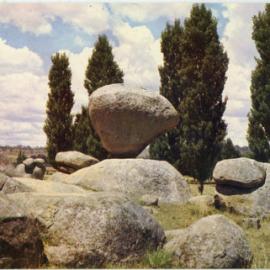 Balancing Rock, Stonehenge, near Glen Innes, NSW