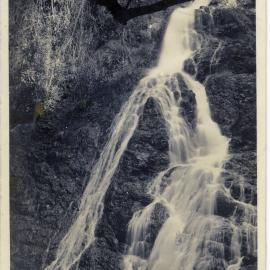 Dudley Cascade, Comboyne