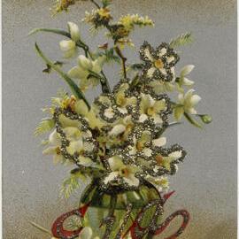Eva - Daffodil Vase