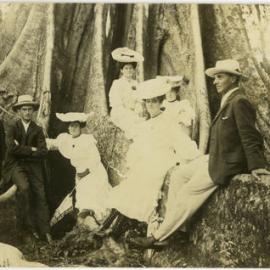 Group portrait under Moreton Bay Fig