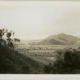 Landscape of rolling fields, near Cairns