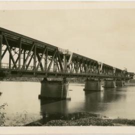 Railway bridge, Grafton, NSW