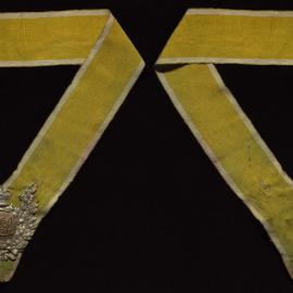 Yellow collar, masonic jewel embossed with L.L.