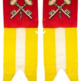 Large masonic lodge banner, two keys