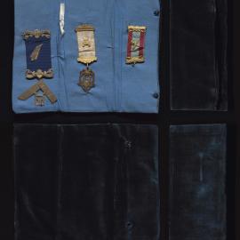 Masonic lapel pins, Ferndale No. 400