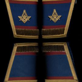 Royal Arch gauntlets with metallic gold detail