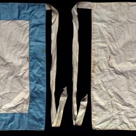 Apron, unknown