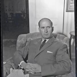 [Mr E Rayfield], Morisset, NSW, 1961