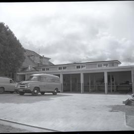 Southern Mines Rescue Station, Bellambi, two vans,1963