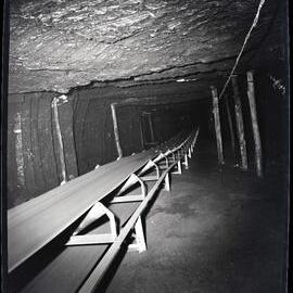 Underground conveyor belt, 1963