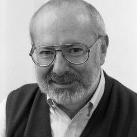 Dr Bill Warren (Education), the University of Newcastle, Australia - 1992