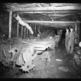 Bellambi Colliery, four men underground, 1961