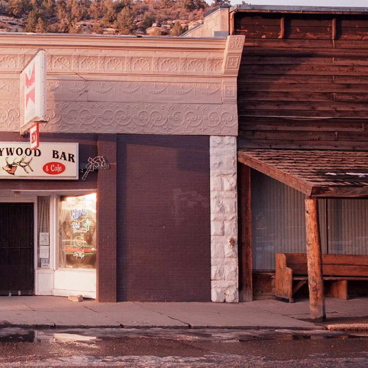 World-Towns A photographic exhibition of people and their environments in small towns of the world. (2018)