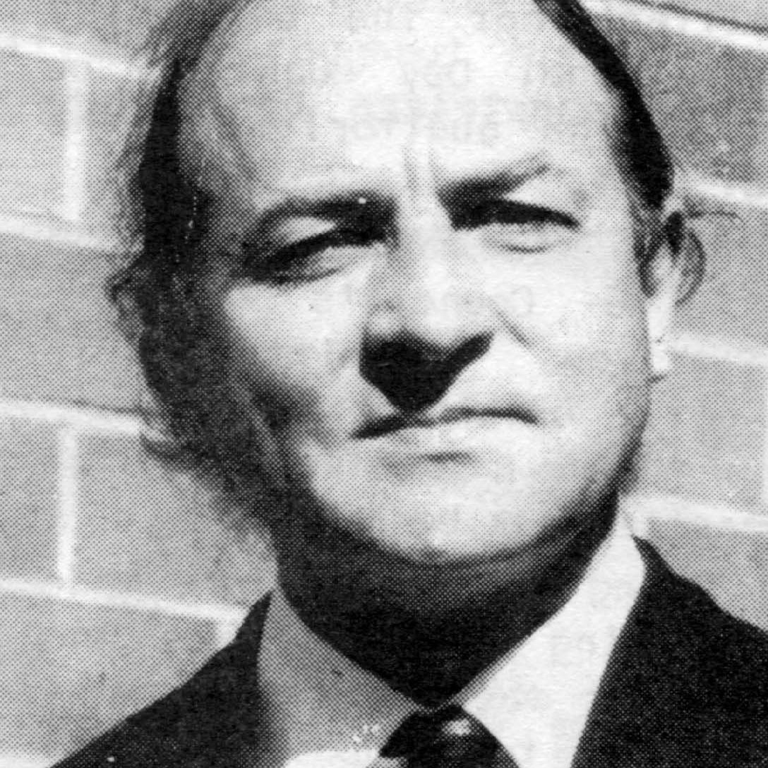 Professor M. Carter Uninews Vol 9. No.14 Aug-Sept 1983