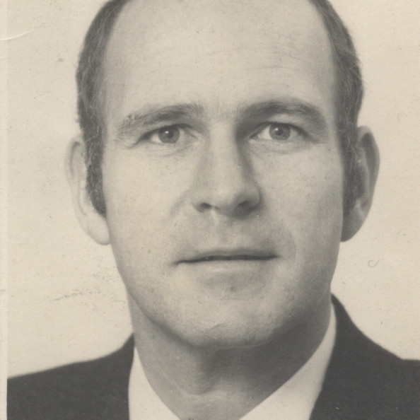 Professor Emeritus Barry Gordon 