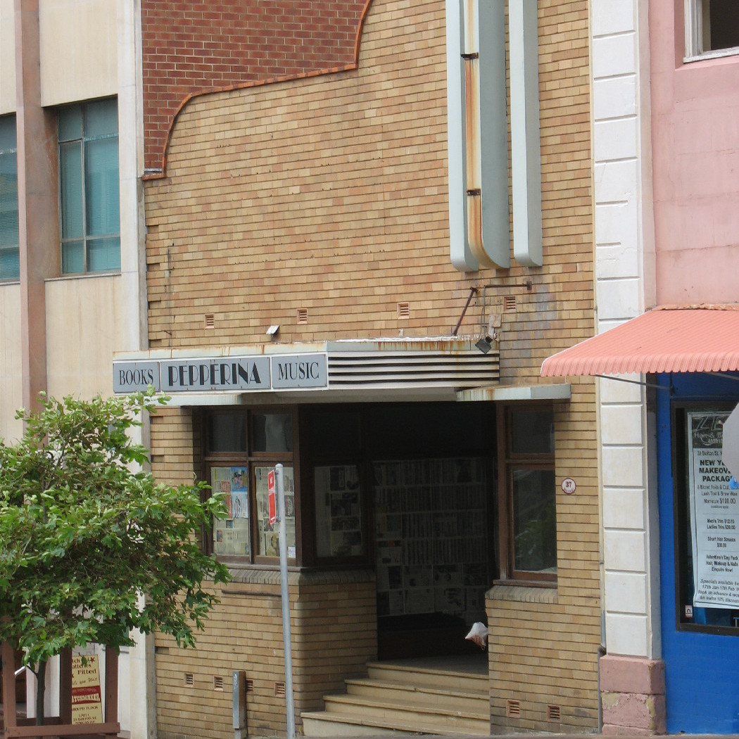 Pepperina Books, Newcastle, NSW, 2012