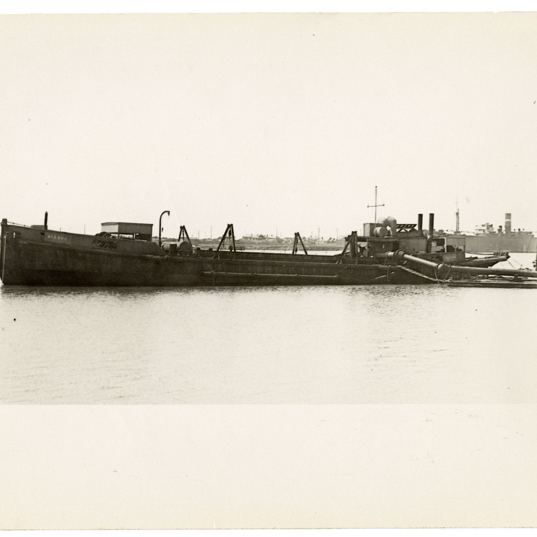 Ship or Barge 'Alesus'