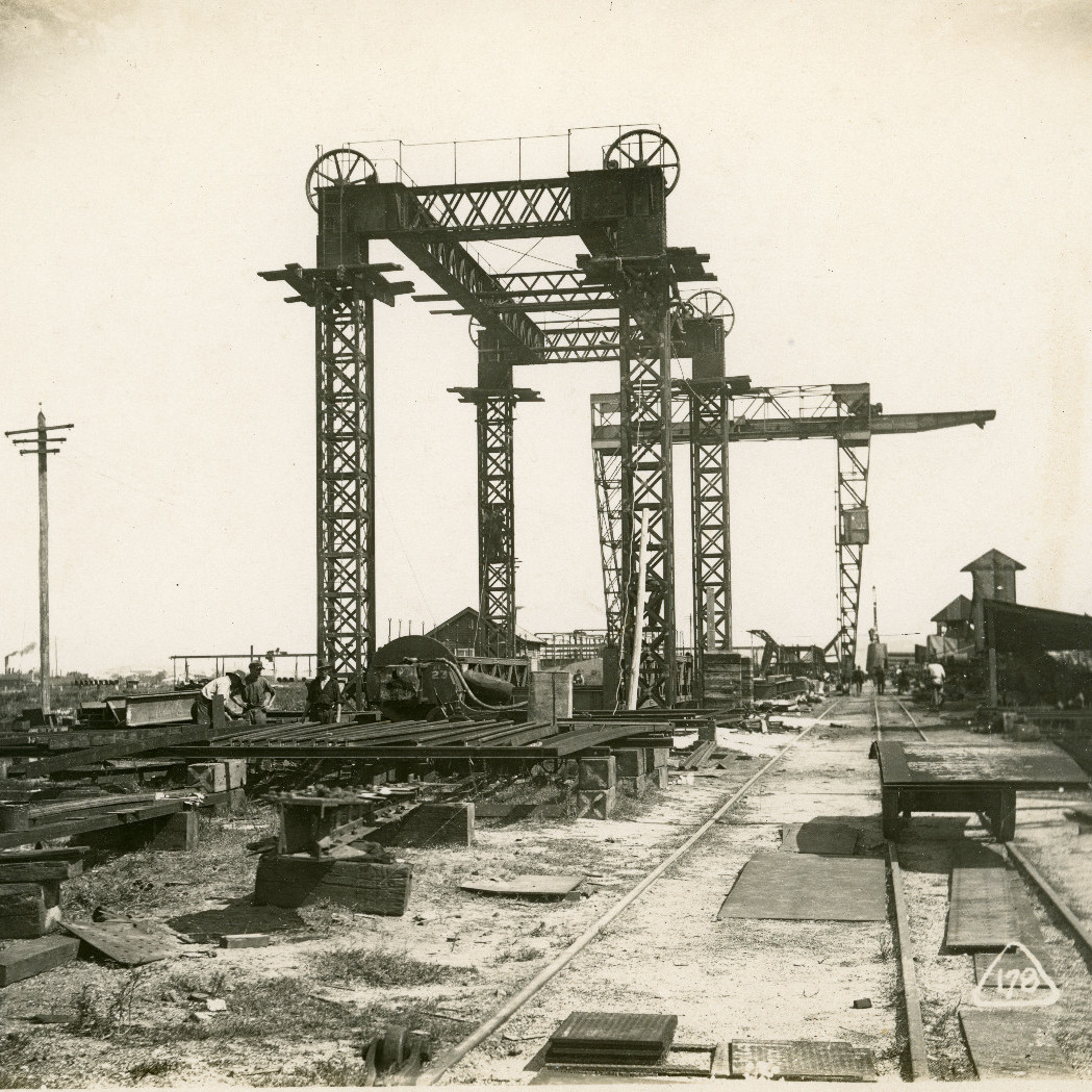 Machinery at Walsh Island Dockyard
